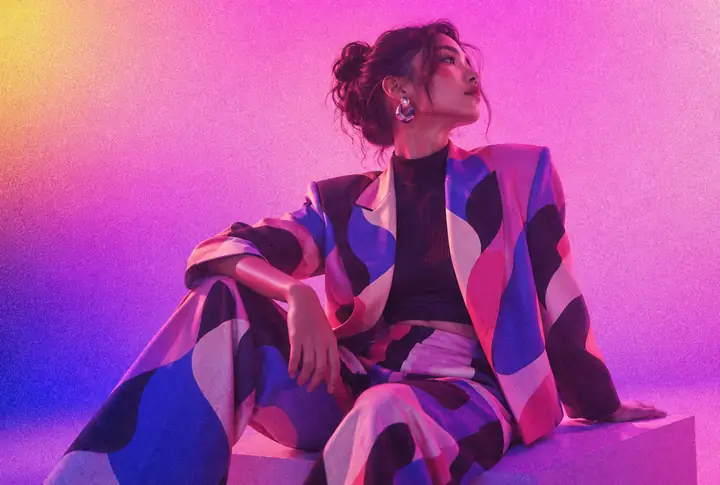 Editorial fashion portrait in a graphic outfit